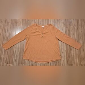 NWOT Terra & Sky Long Sleeve Top